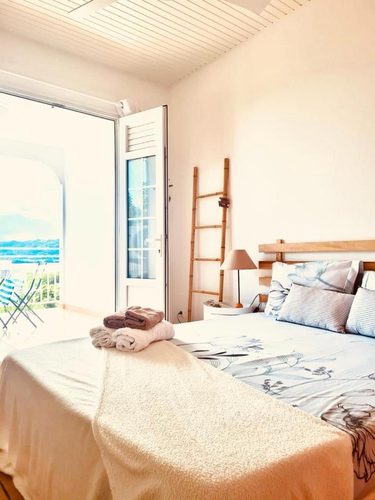 Villa Avec Vue T2 A T5 Duo De La Baie Le Robert Eksteriør bilde