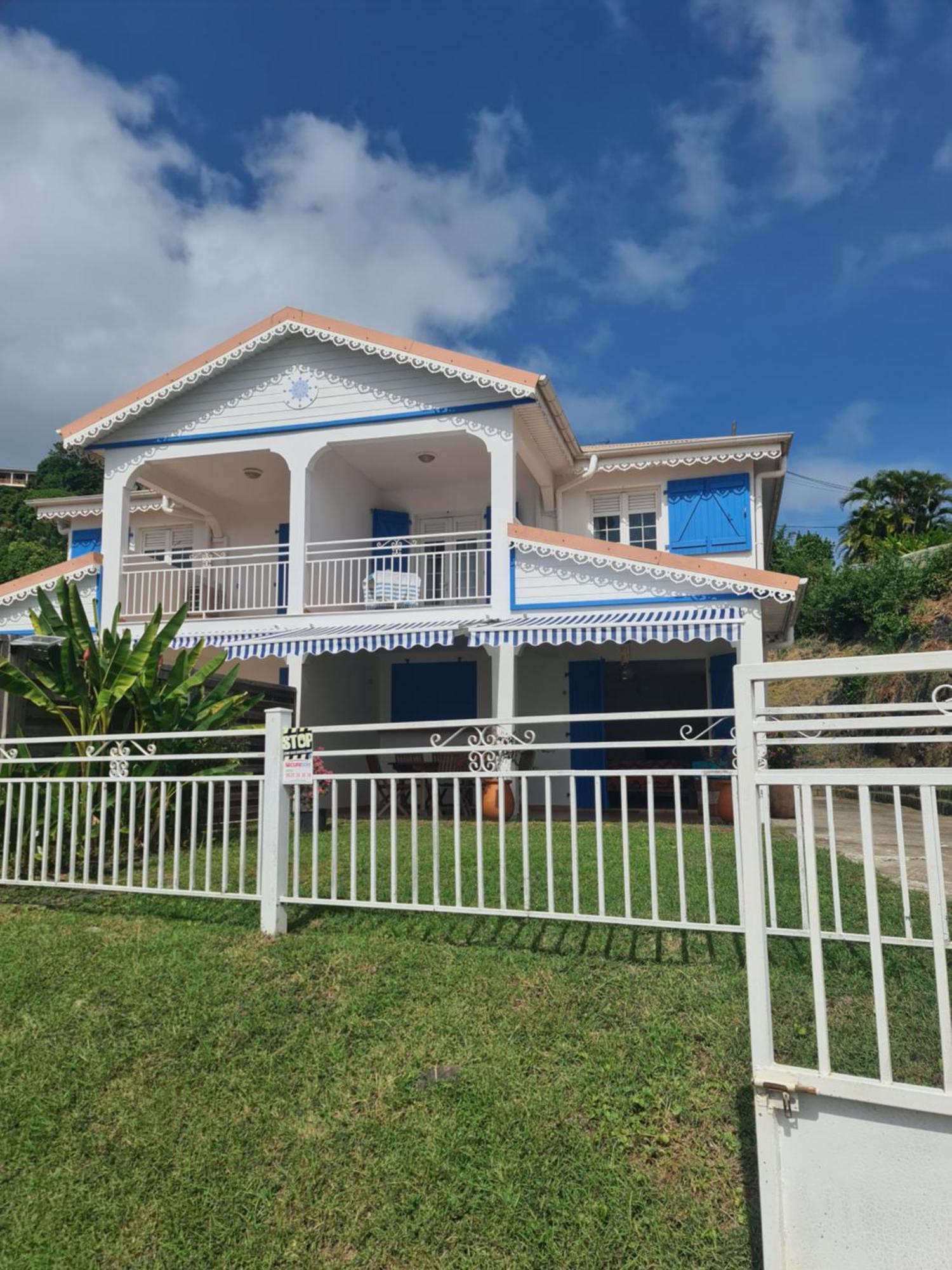 Villa Avec Vue T2 A T5 Duo De La Baie Le Robert Eksteriør bilde